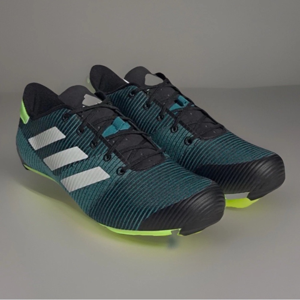 Adidas The Road Shoe 2.0 Women’s Athletic Cycling Bike Shoes Size 7 Blue Black